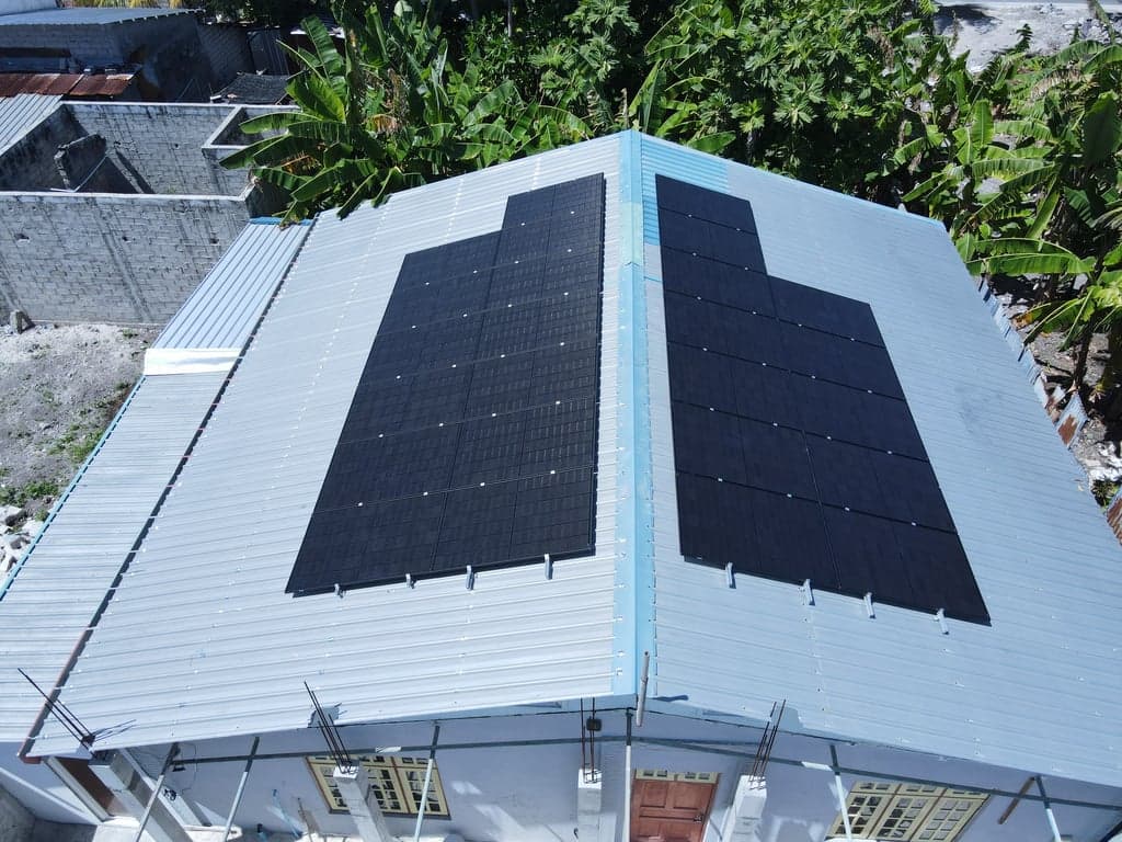 Gift solar installation