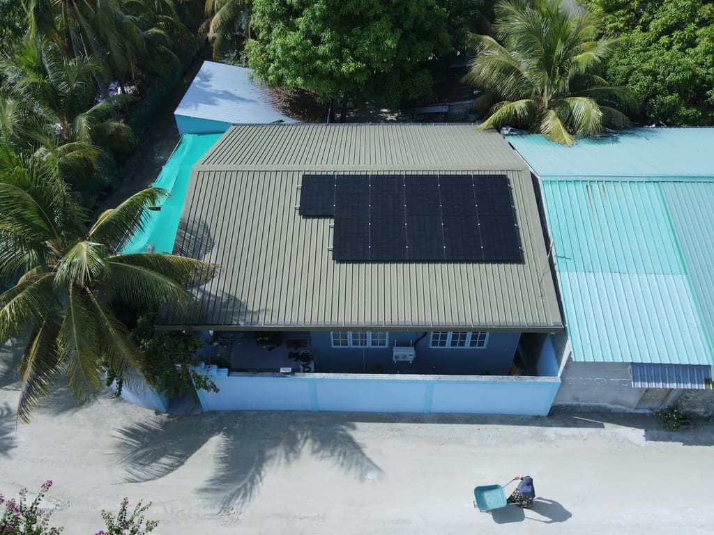 Blue Grass solar installation