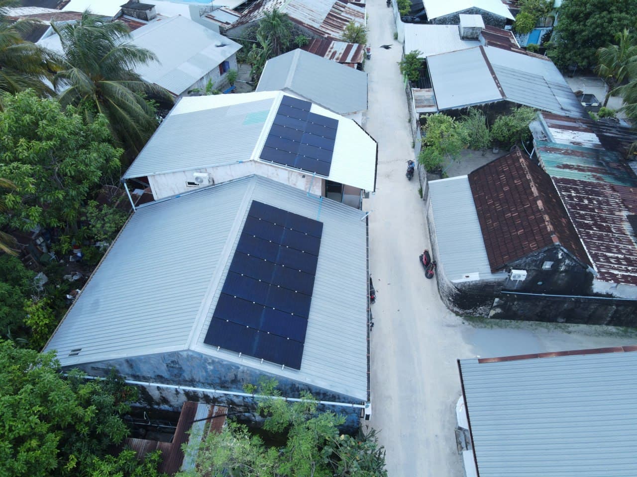 Inguru Fihaara solar installation