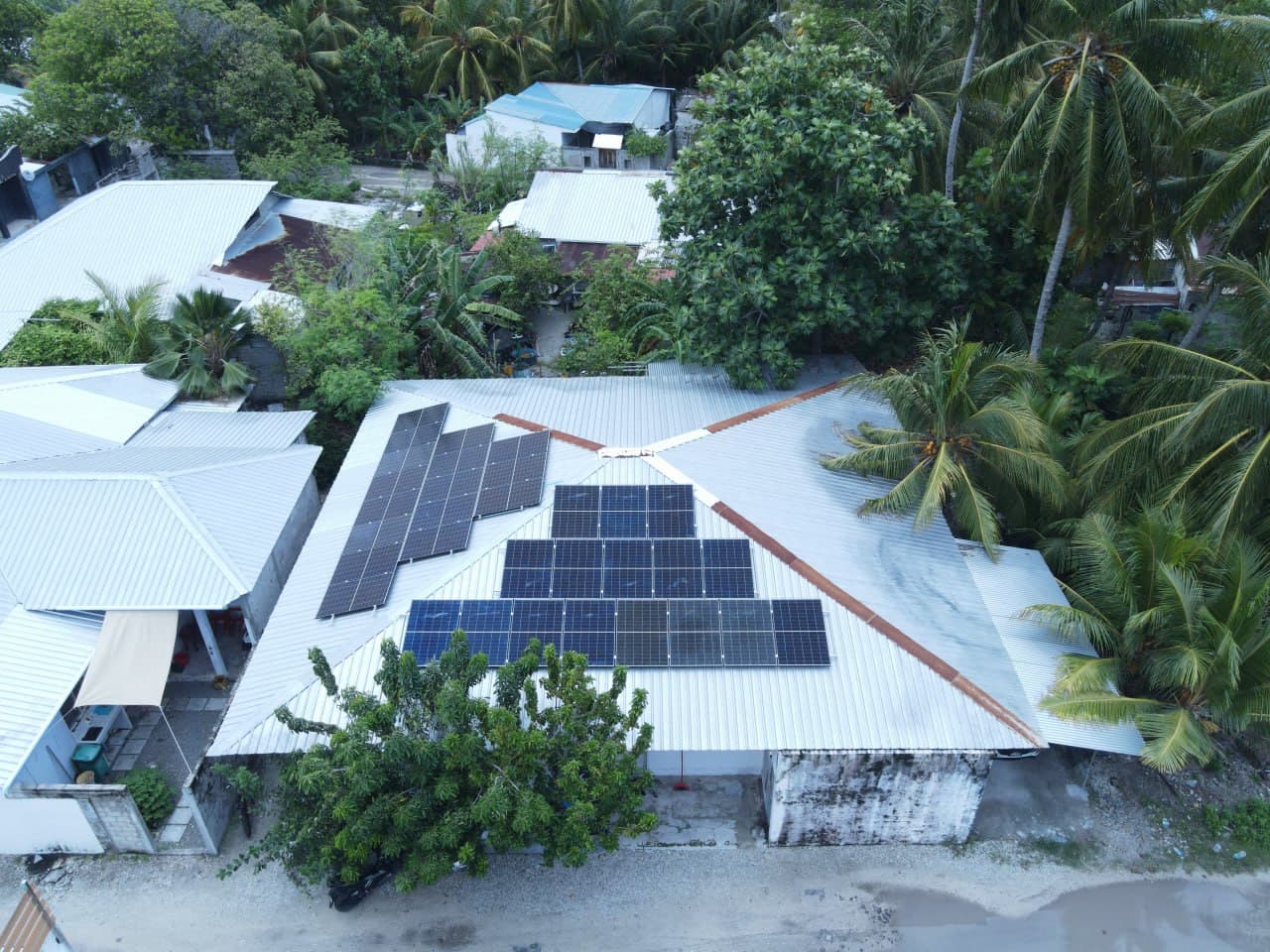 Earth solar installation