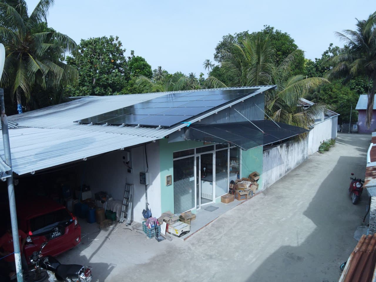 AB Store solar installation