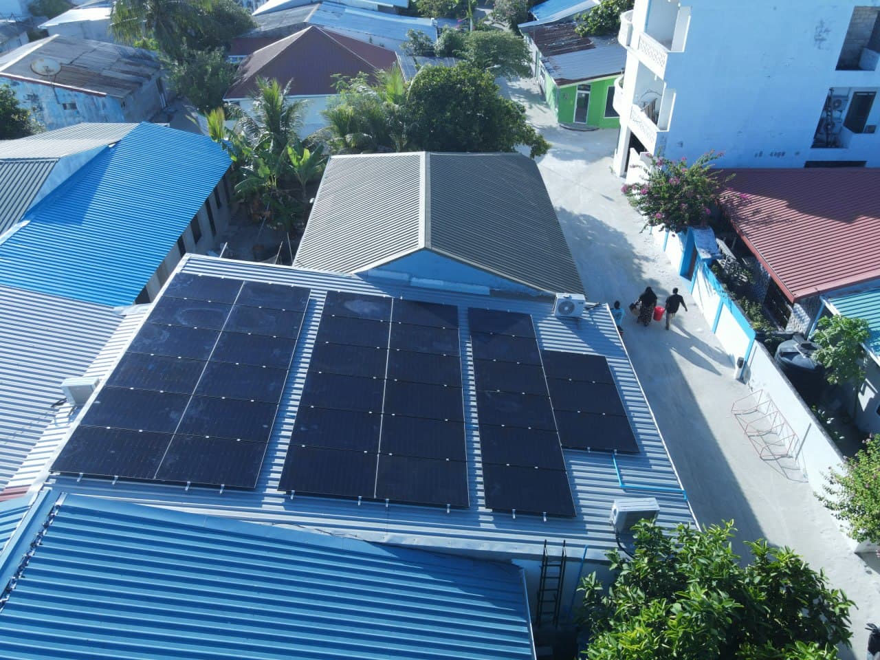 Finihiya Store 2 solar installation